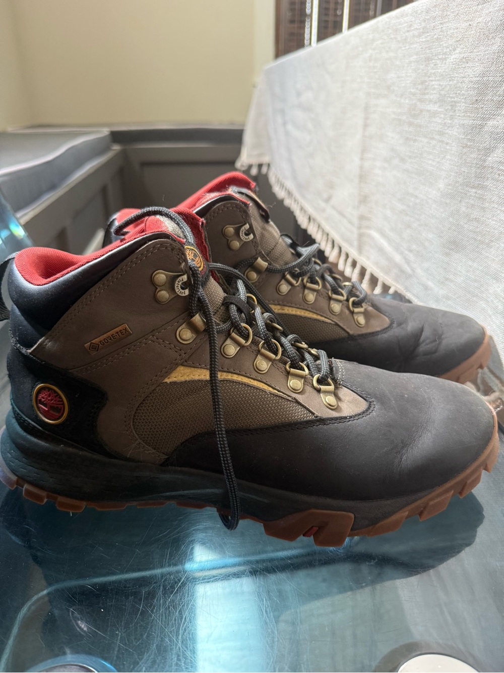 Men's Waterproof Mt. Lincoln Mid
Hiker Boot Size 10.5